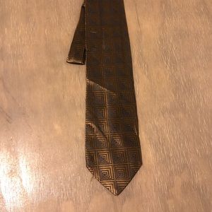 Bachrach 100% Silk Golden Striped Men’s Tie